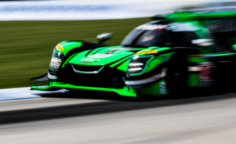 Illustration for article titled Bask In The Glory Of Awesome Sports Cars Racing In Detroit